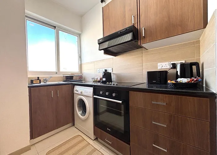 One Bedroom Flat In アパート *