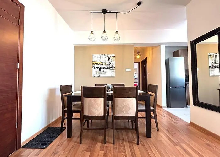 One Bedroom Flat In *